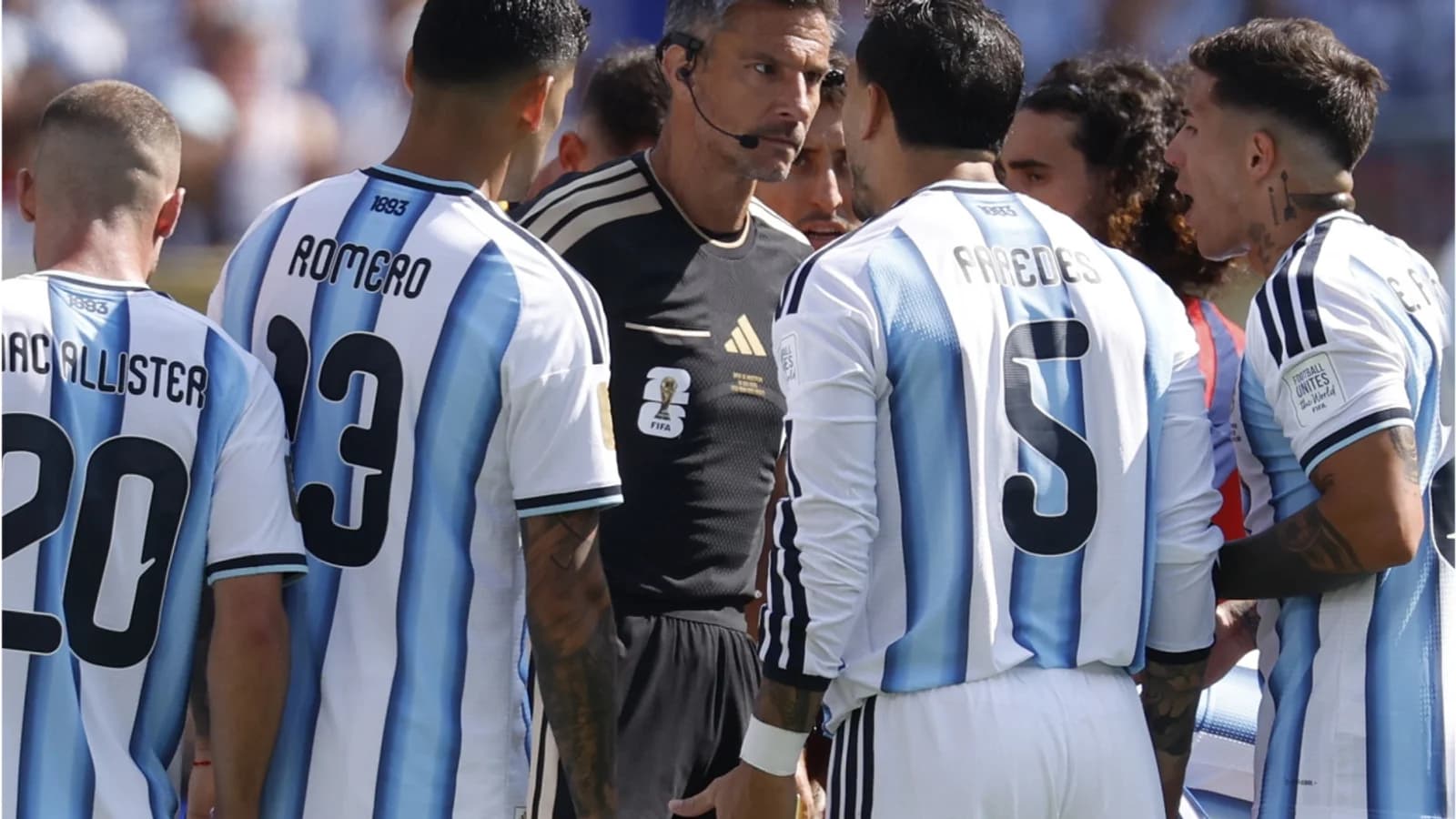 El duelo entre Argentina y España fue su último partido como colegiado · Fuente: Marca portada