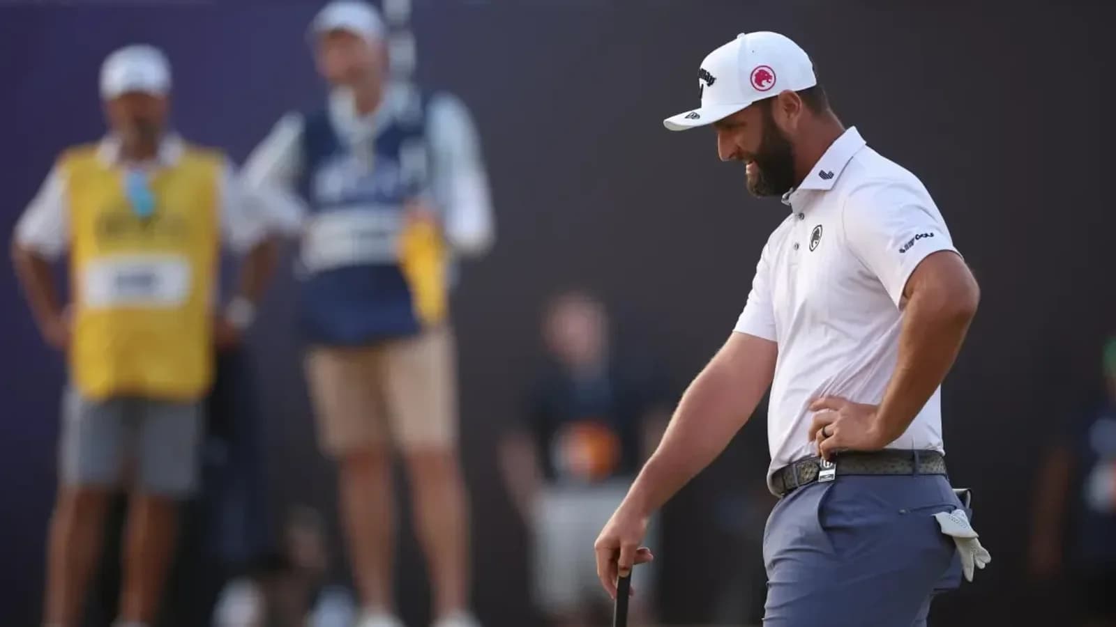 Sin ninguna vuelta por debajo de 70 golpes (73-70-71-70), Jon Rahm ha firmado este domingo en Rocester (Inglaterra) su peor clasificación en sus tres temporadas en la · Fuente: Mundo Deportivo