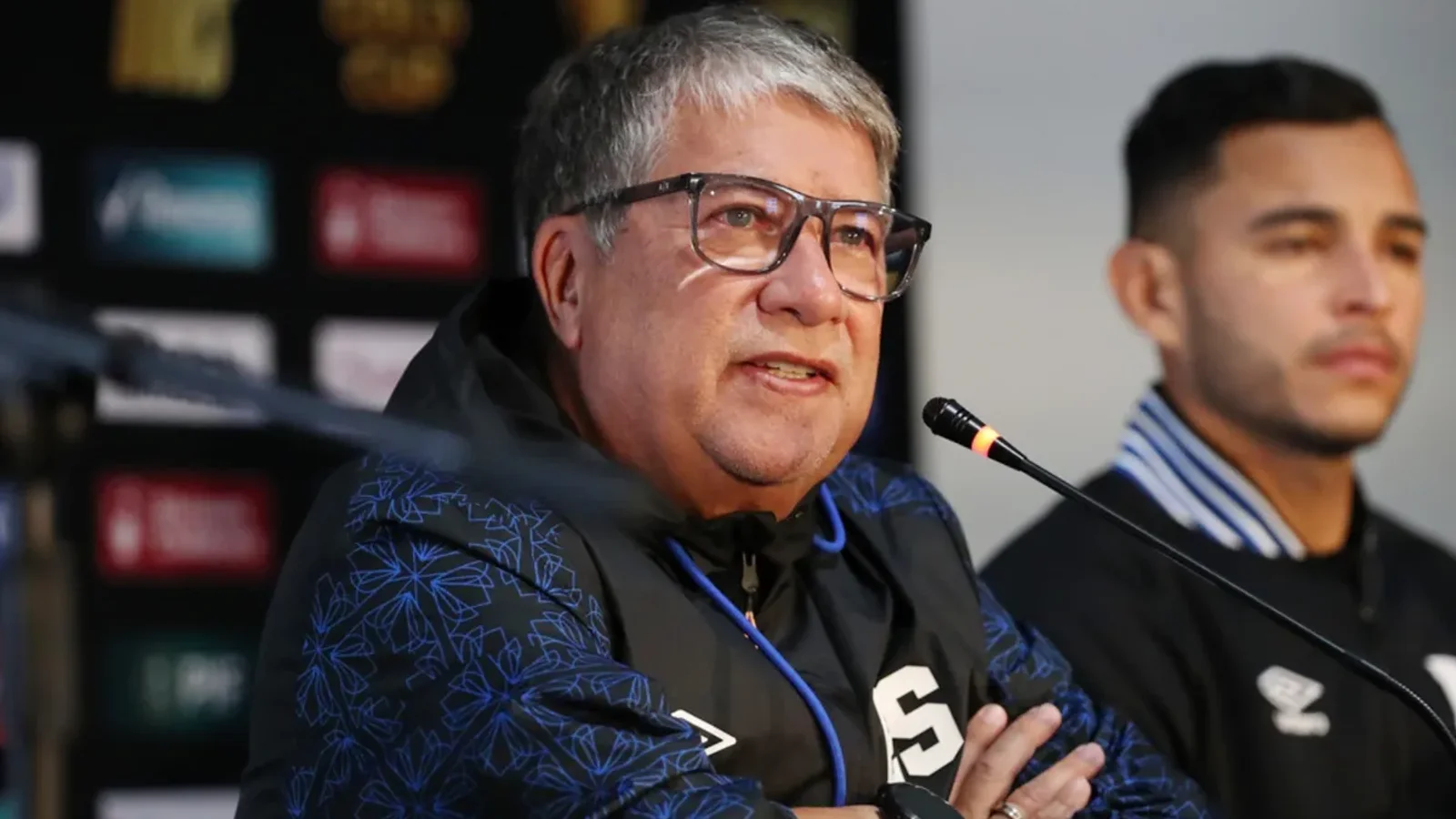 Gabriel Arnold, mediocampista de La Selecta